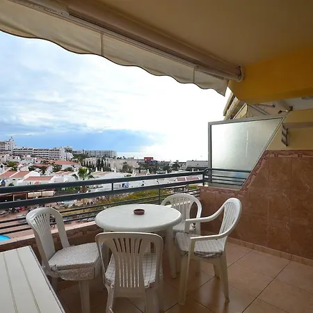 El Marquez Apartment *
